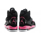 basket jordan rose et noir