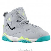chaussure jordan edition limitee
